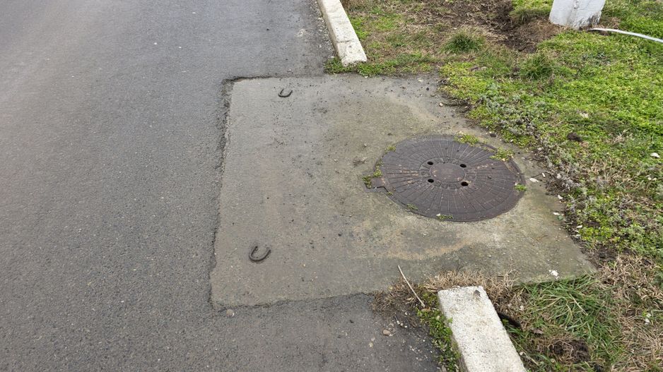 TEREN ÎNTRE CASE – Teren intravilan 801 mp | Central Cumpăna | Stradă asfalta - Poză 3