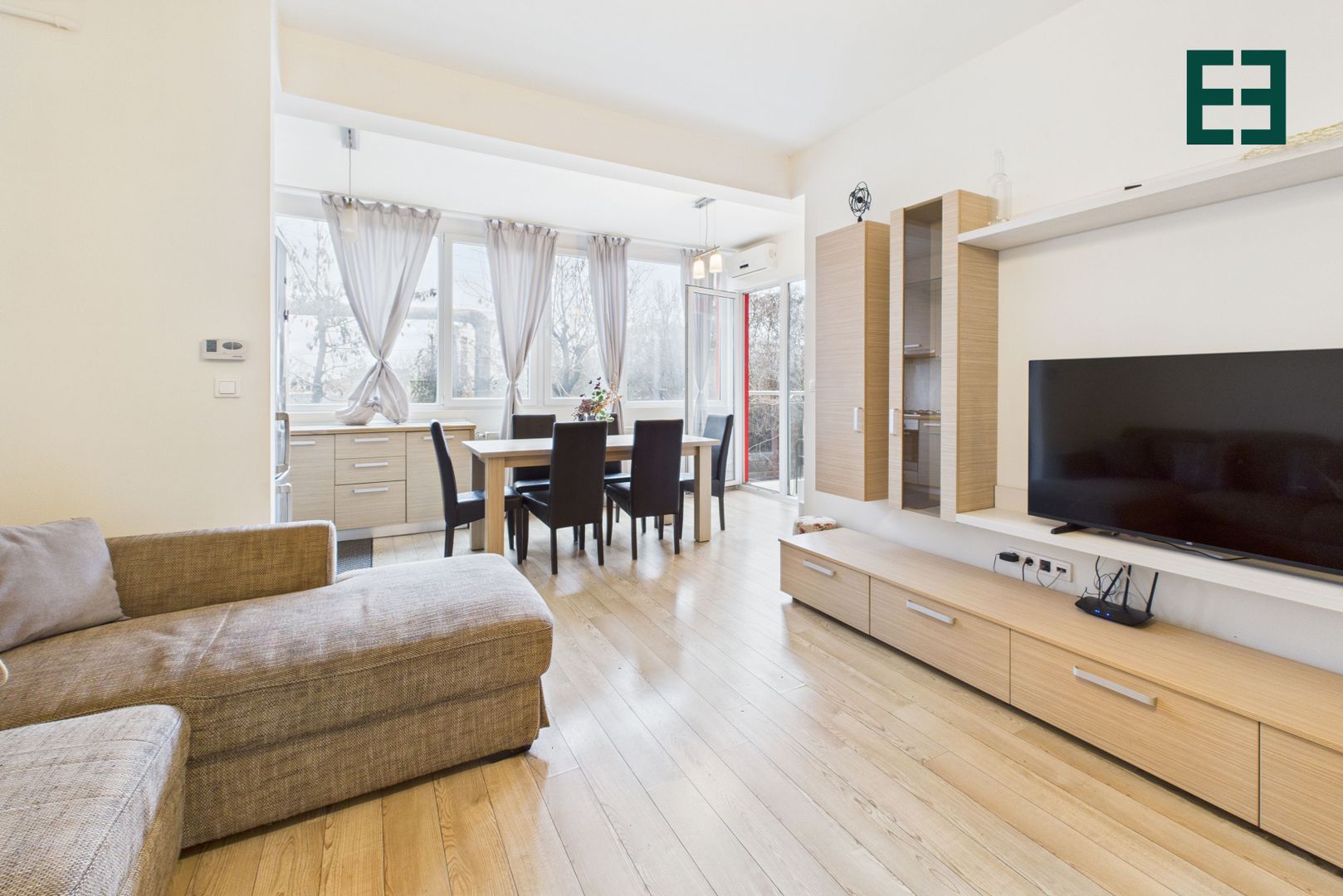 Apartament cu 2 camere și parcare acoperită etaj 1 Ared - Arad - Poză 6