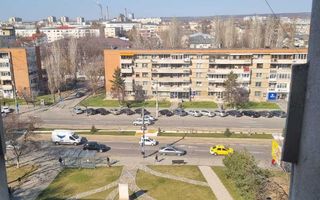 Apartament cu 4 camere zona Motor X (Rotonda) - Poză 1