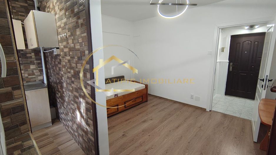 Garsoniera de vanzare etaj 1 in Bd Poitiers - Siraj - Poză 4