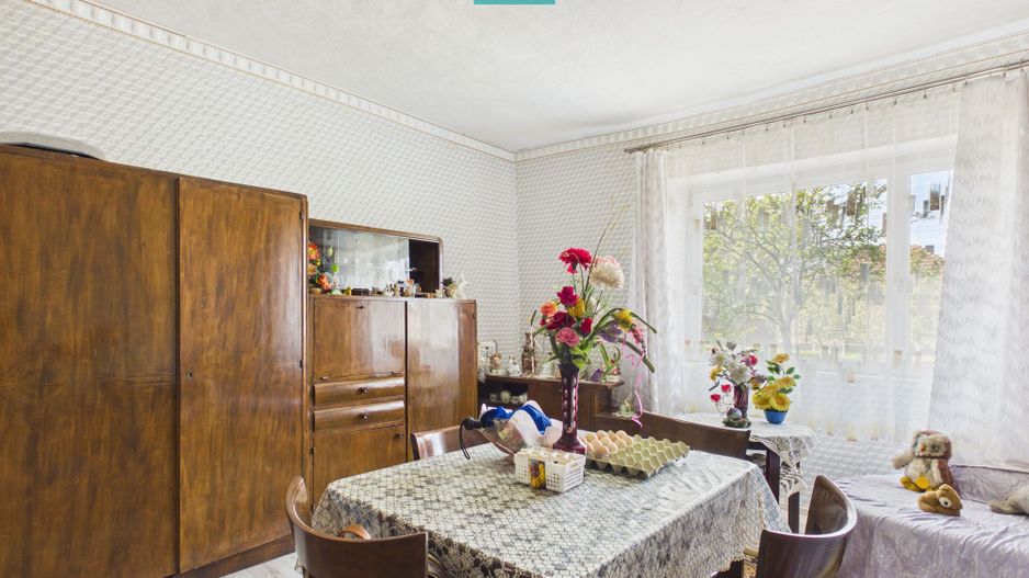 Casă cu 3 camere și 1047 mp în Peregu Mic - Poză 16