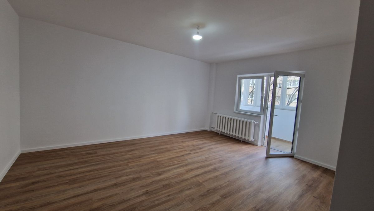 APARTAMENT RENOVAT SPATIOS  METROU ZONA NERVA TRAIAN - Poză 1