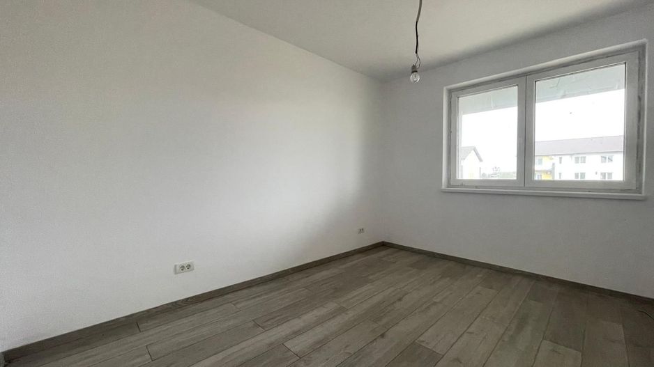 Duplex in  4 camere si 3 bai la cheie - Calea Urseni - Poză 6