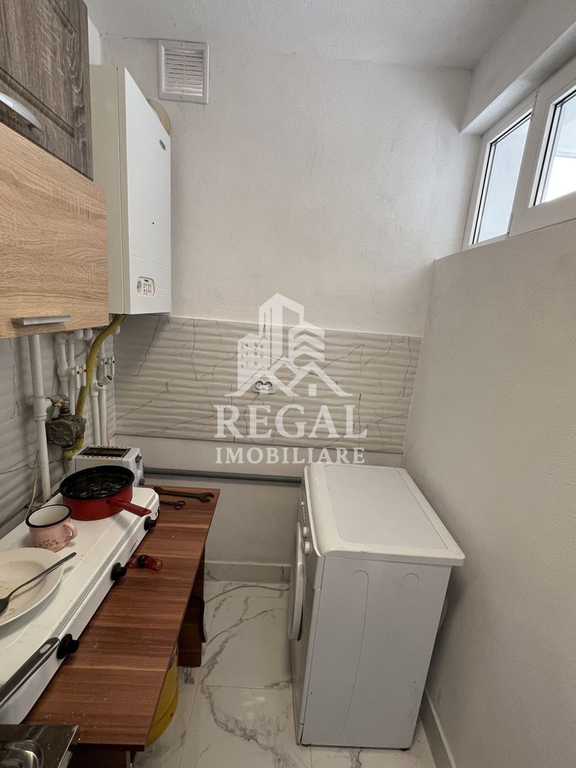 Garsonieră 28 mp + balcon – zona M4 – etaj 1 - Poză 4