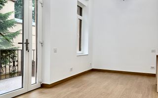 Casa de inchiriat, 3 camere, 3 bai, renovata, prima inchiriere. - Poză 9