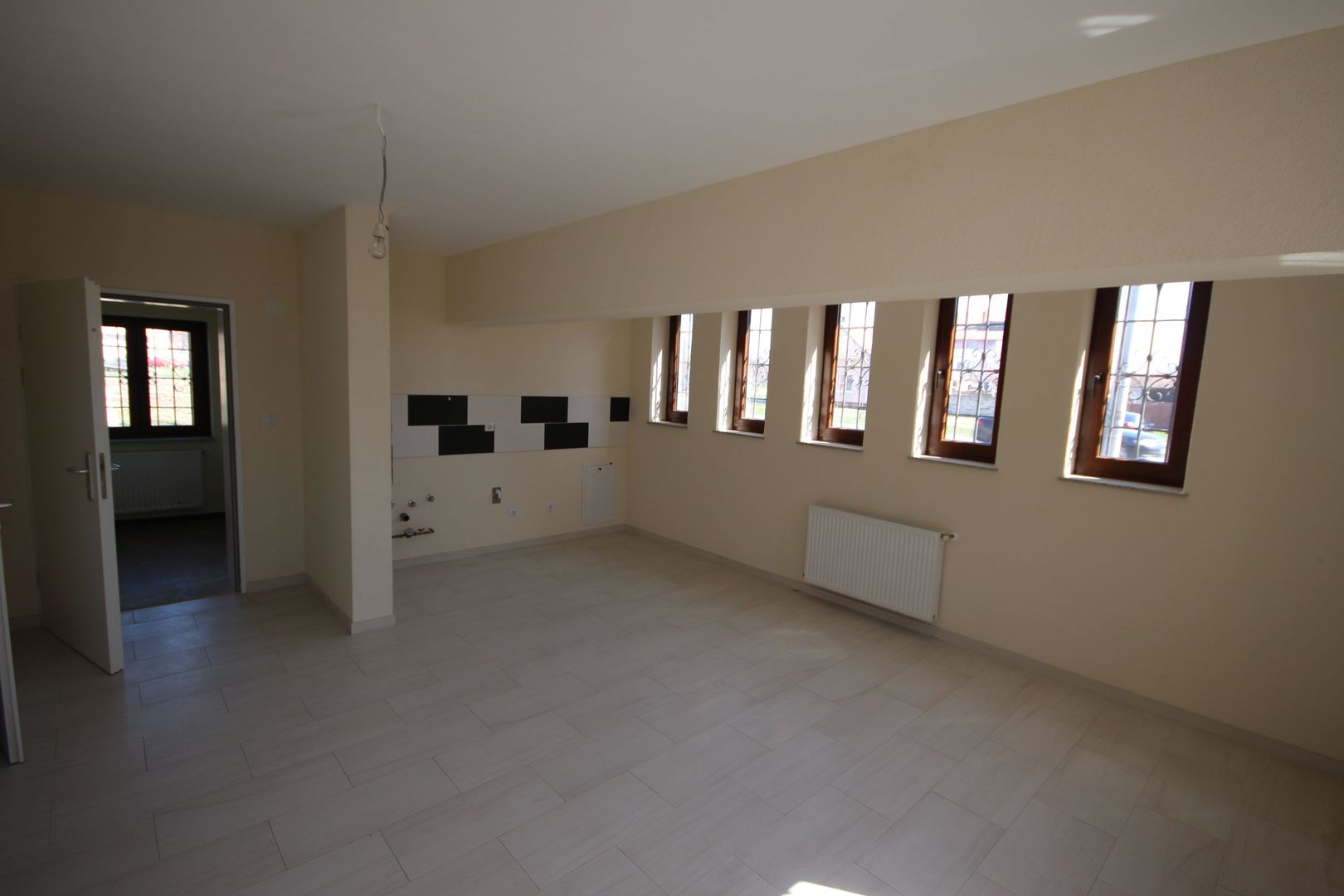 Spațiu de birouri/comercial de închiriat- PERIAM - Poză 1