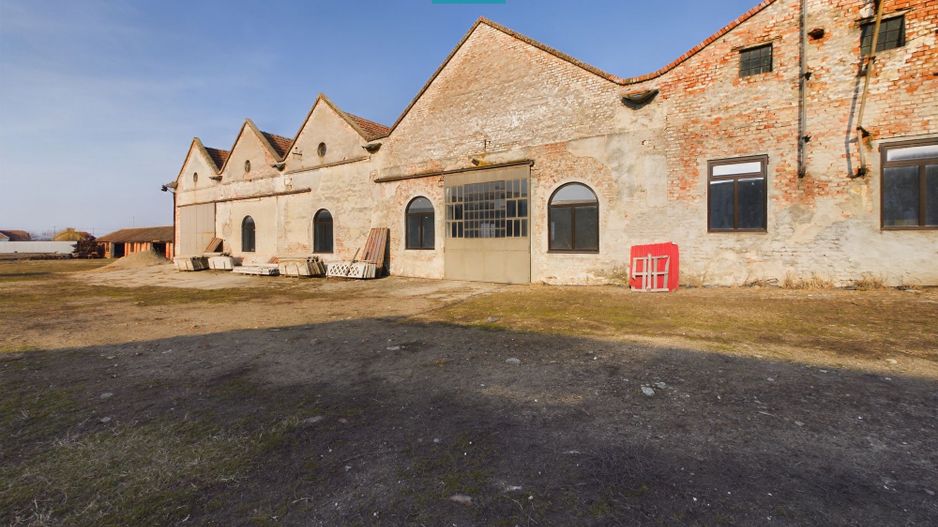 Teren și hale pe calea Aradului în Periam - Poză 12