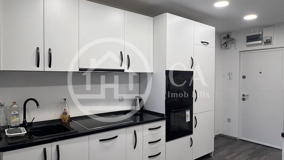 Apartament cu 2 camere de vanzare Rogerius Oradea - Poză 2