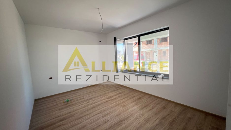 CASA PARTER-4 CAMERE- TEREN 356 MP-STR.ASFALTATA - Poză 11