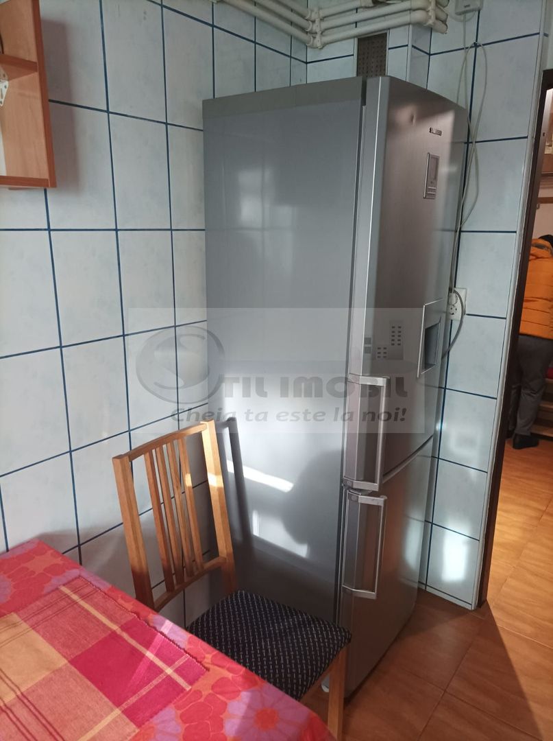 Ap 3 cam decomandat Nicolina, 65 mp, etaj 2/4, 149.900 € neg. - Poză 9