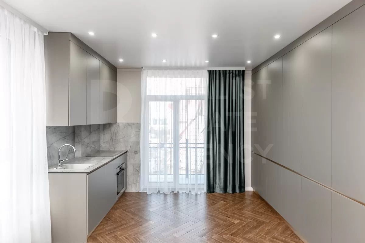 Chirie, apartament, 3 camere, strada Mitropolit Petru Movilă, Centru - Poză 9