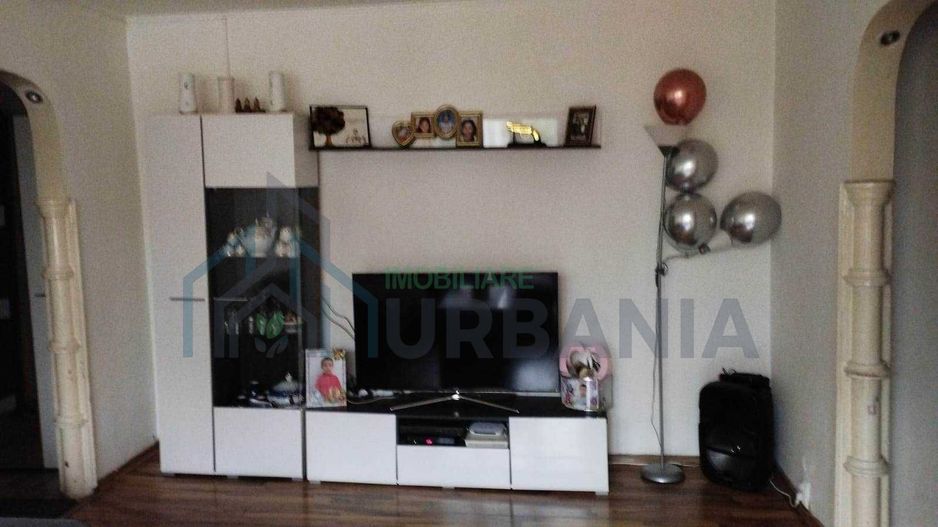 Apartament 3 camere semidecomandat, etaj 1, Podu Roș la Rond, Iași - Poză 3