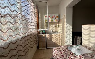 2 camere | etaj 2 | investitie | zona excelenta | - Poză 4
