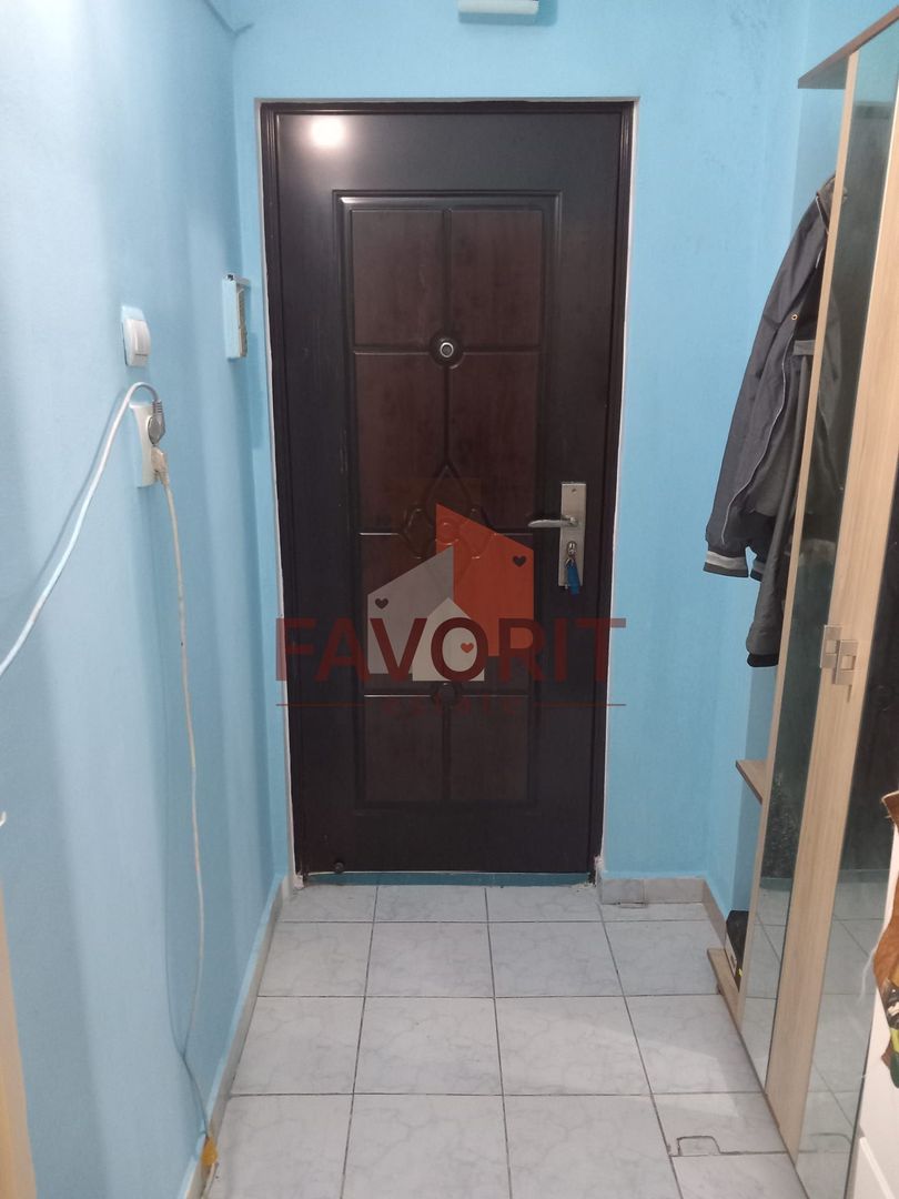 1 camera | balcon | mobilat si utilat | zona excelenta | - Poză 4