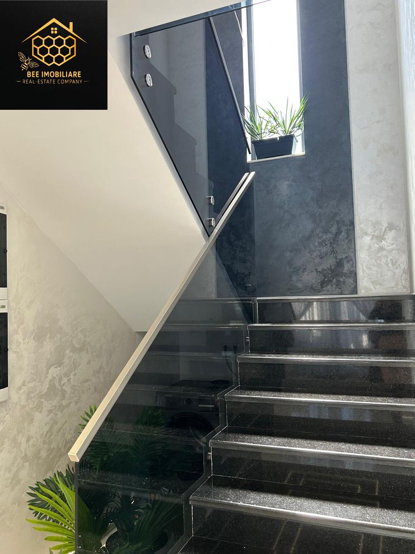 Vila Luxury cu piscina – Selgros Craiova | Comision 0% - Poză 4