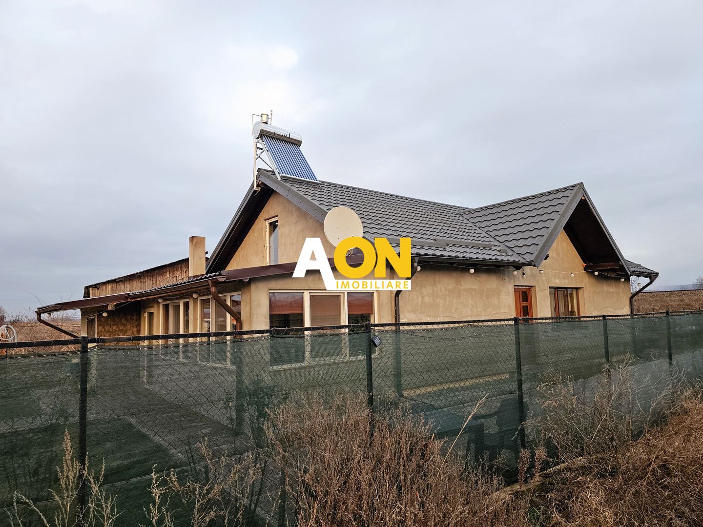 Casa noua, mobilata, utilata, 3 camere, 1521 mp teren, Santimbru - Poză 14