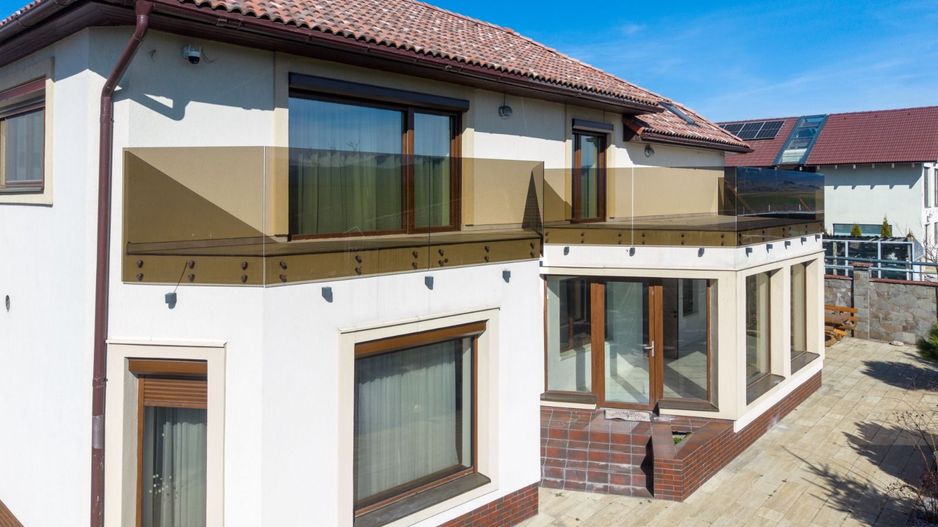 Casa 6 dormitoare+4 bai -1500 mp teren-Sacele - Poză 50