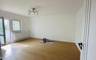 PARC SEBASTIAN/ DUMBRAVA NOUA, APT. 2 CAMERE, ETJ 4/8, BLOC 1985, PARCARE ADP - Poză 3