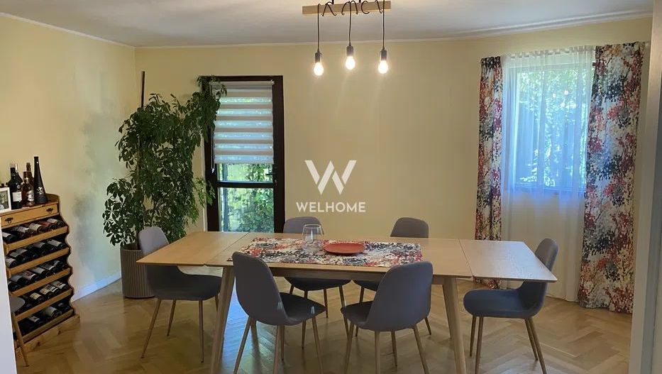 Casă spațioasă 210 mp, cu garaj și terasă - Cisnădie - Poză 7