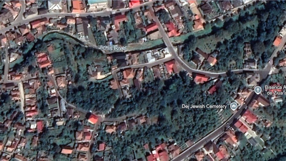 De vanzare teren cu casa de renovat Dej central - Poză 4