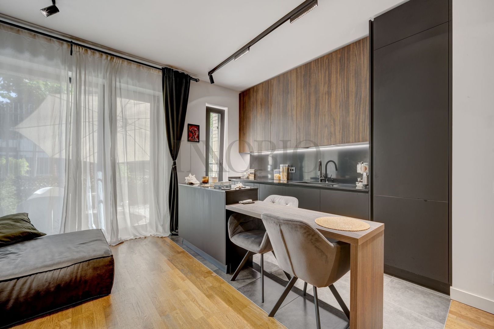 Studio Modern | Gradina Proprie | Avalon Estate - Poză 2