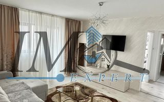 Apartament finisat cu 3 camere de vânzare în zona Cetate {Piata) - Poză 1