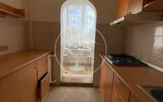 Apartament de închiriat cu 3 camere în zona Decebal, Oradea - Poză 11