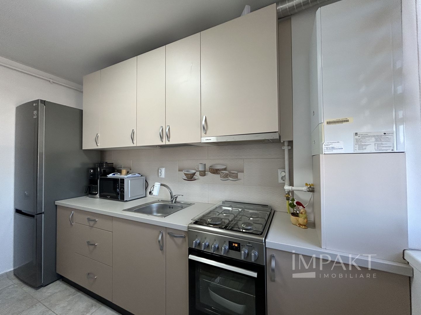 Vanzare apartament bloc nou, etaj intermediar, Piata 1 Mai! - Poză 9