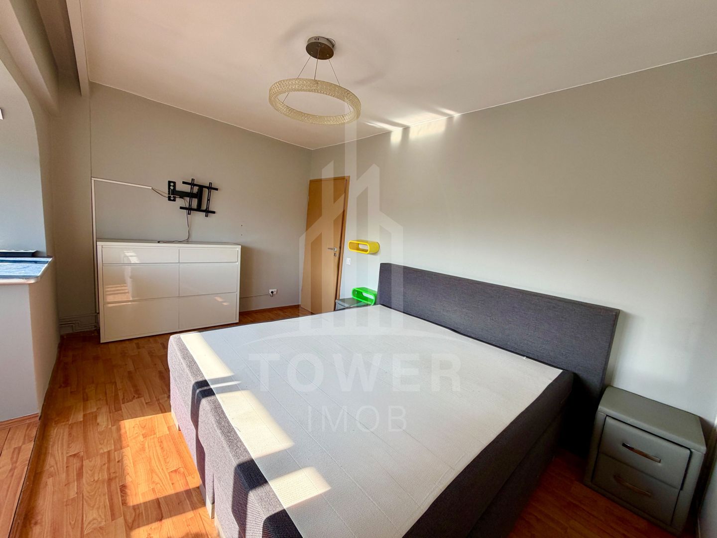 Apartament 3 camere-zona centrală - Poză 9