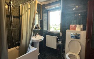 Apartament 3 camere de vânzare Kogălniceanu 87 mp centrala proprie - Poză 5