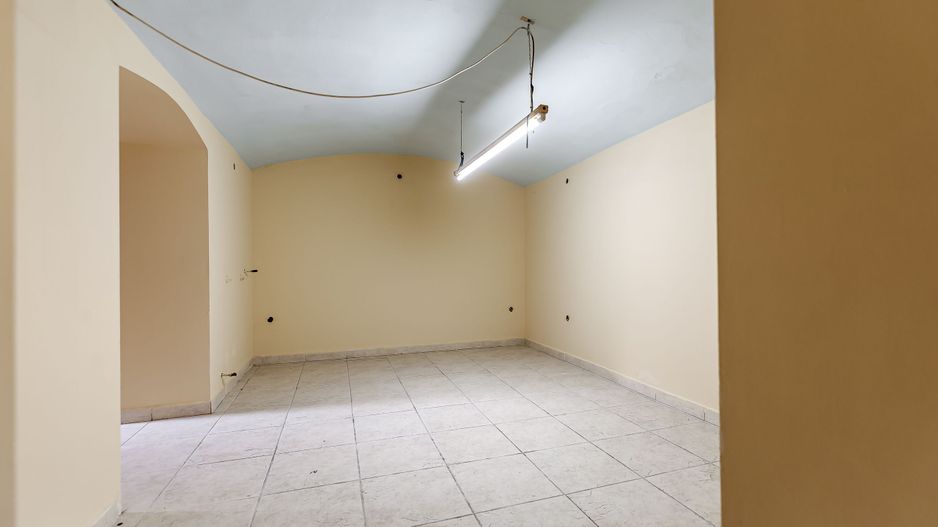 Apartament de vânzare la casă, 90 mp utili-Ultracentral Arad - Poză 5