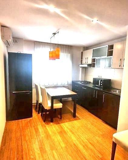 Închiriere Apartament cu 2 camere Lux, 58 mp, balcon, Ștefan Cel Mare, etaj 7 - Poză 4