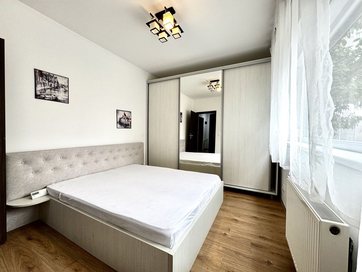 Apartment 2 camere, decomandat,  loc de parcare, Complexul Studențesc - Poză 5