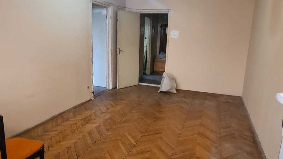 Apartament 2 camere Iancului Nemobilat, bloc Risc 2 - Poză 2