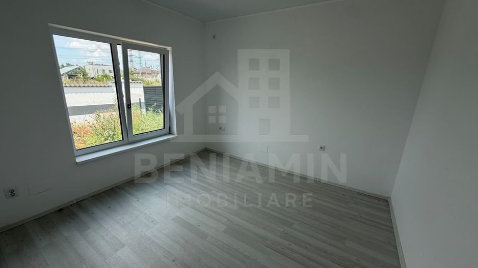 Casa-3 Dormitore-3 bai-Teren 300mp-Damila str Ficusului-La cheie - Poză 10