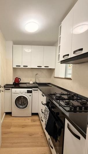 APARTAMENT RENOVAT 2 CAMERE / ZONA LUJERULUI - Poză 9