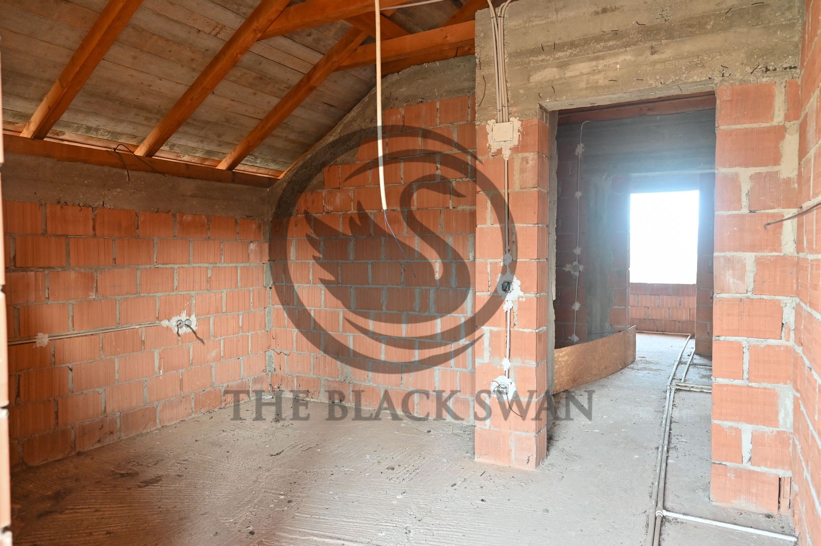 Casa la rosu de vanzare | Iordacheanu - Valea Cucului | Comision 0% - Poză 12