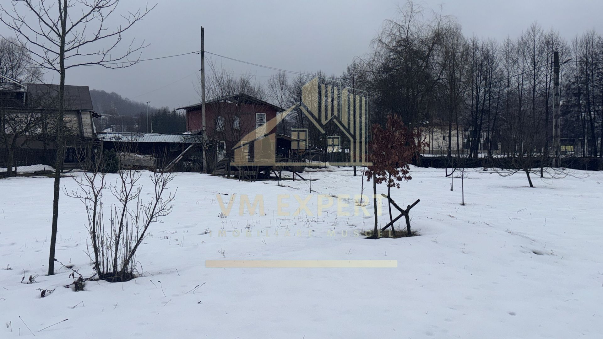 ANSAMBLU DE CASE CU 5 CAMERE 110MP TEREN 2530 MP BUGHEA DE JOS ARGEȘ - Poză 31