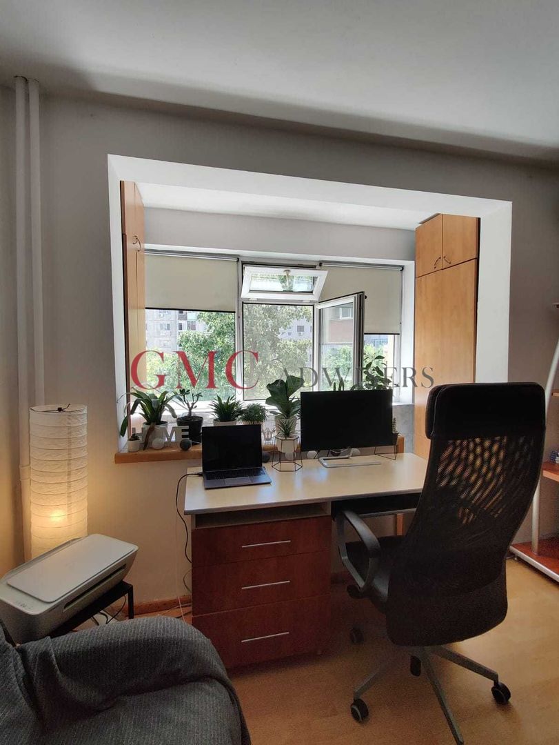 Apartament 2 camere, decomandat, mobilat si utilat, zona Vitan - Poză 2