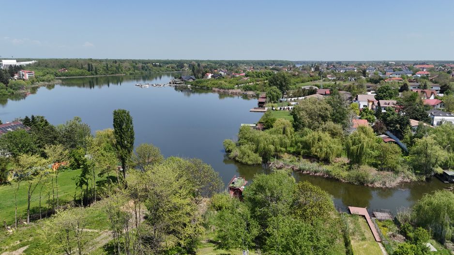 Proprietate unica, vila si 8000 mp pe malul lacului Snagov - Poză 1