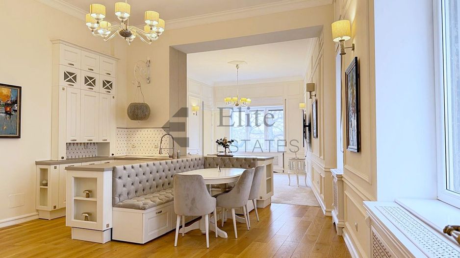 Apartament exclusivist cu garaj ultracentral in Oradea - Poză 14