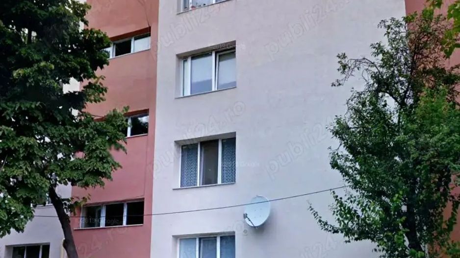De vanzare apartament 4 camere stradal, zona Alexandriei-Antiaeriana - Poză 9