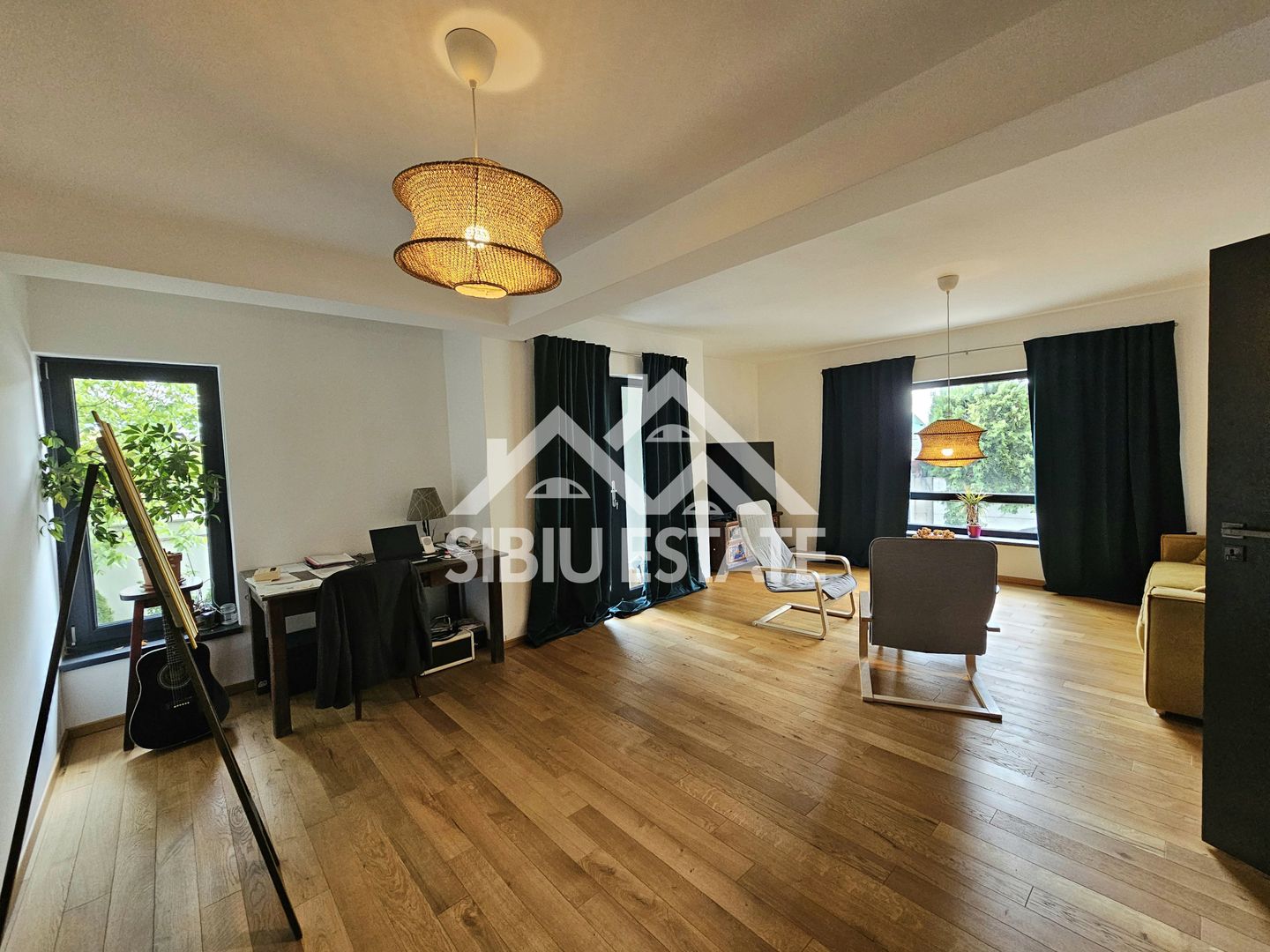 Casa moderna HOME & BUSINESS - Poză 2