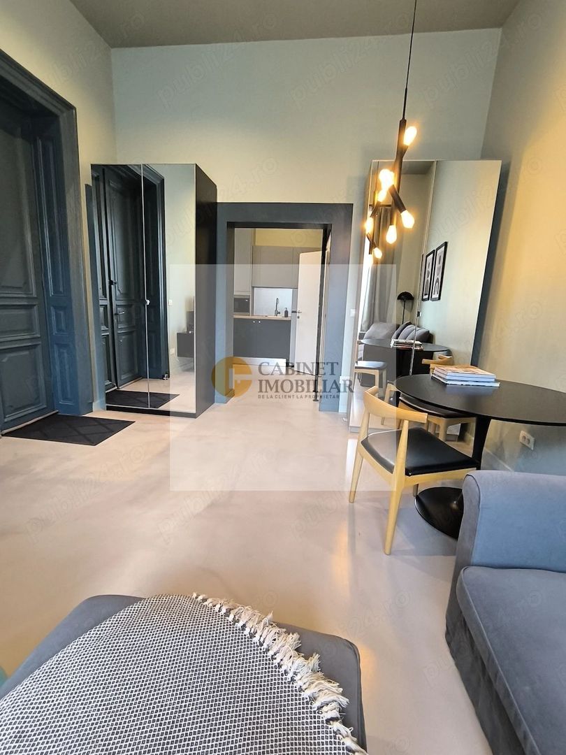 Garsoniera in vila I Parter inalt I Centrala proprieI Sfintii Voievozi - Poză 4