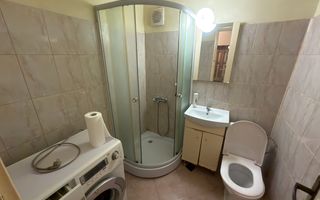 Etaj intermediar. Zona excelenta. Disponibil imediat - Poză 9