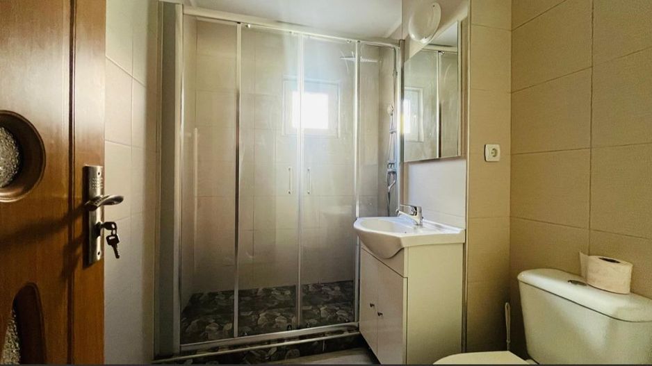 APARTAMENT DE INCHIRIAT IN ALEEA PARC, LA 300EURO - Poză 5