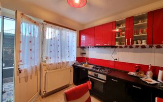 Brătianu Constanta(COD 07) Vila -  P+1+M cu 7 camere - Poză 6