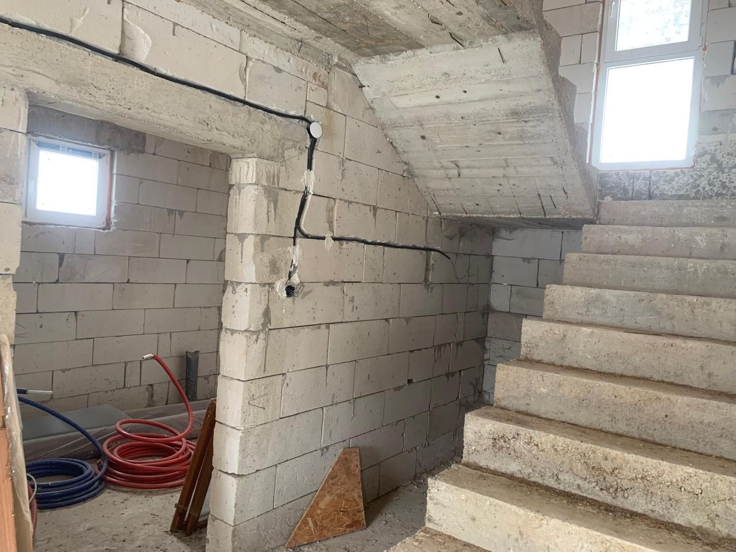 Casă P+E+M Putna | 300 mp utili | Teren 2.200 m - Poză 12