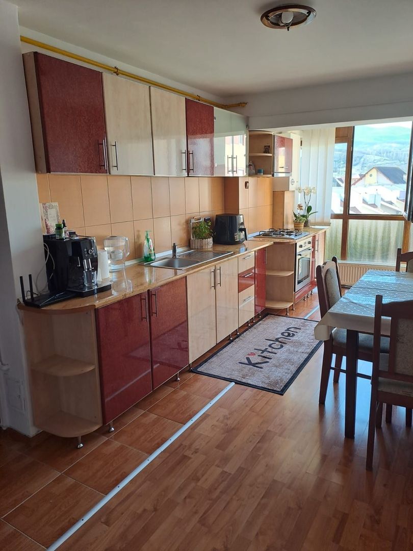 Vand apartament cu 2 camere - Poză 2