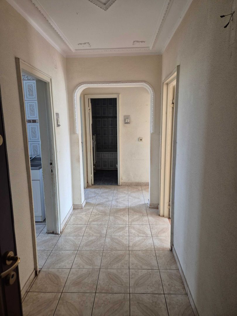 Apartament 3 camere Galati Mazepa 1 - Poză 1